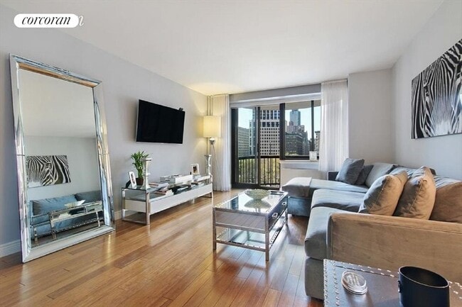 Building Photo - 45 E 25th St Rental