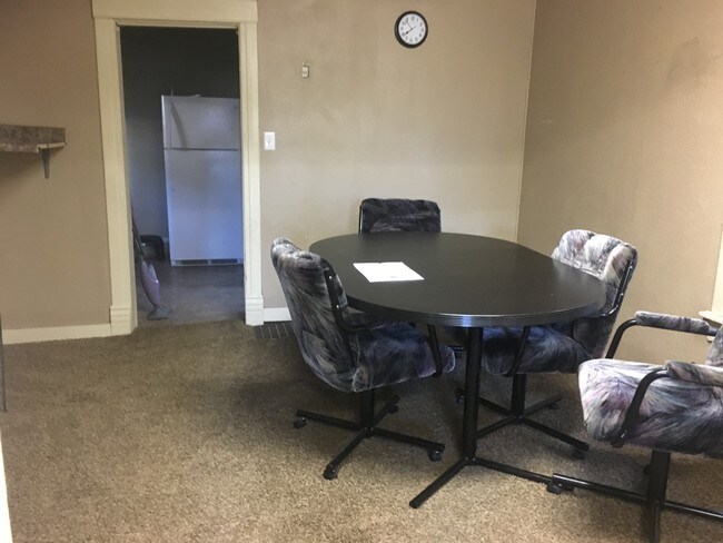 Photo - 508 W 2nd Ave