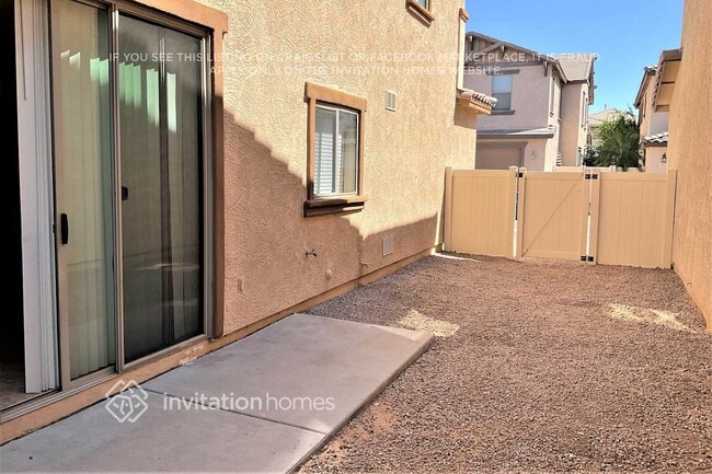 Photo - 5858 E Hoover Ave