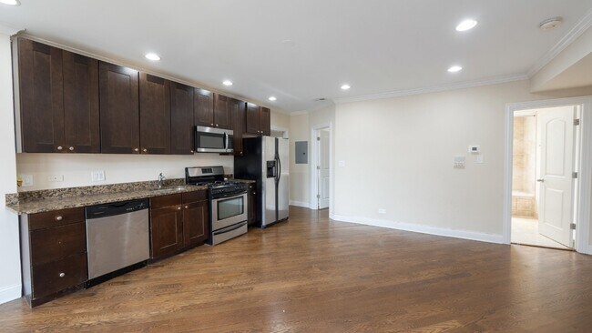 Photo - 4018 N Central Park Ave Unit 2S