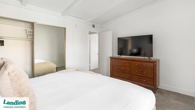 Photo - 5272 Tamarus St Unidad 5248C