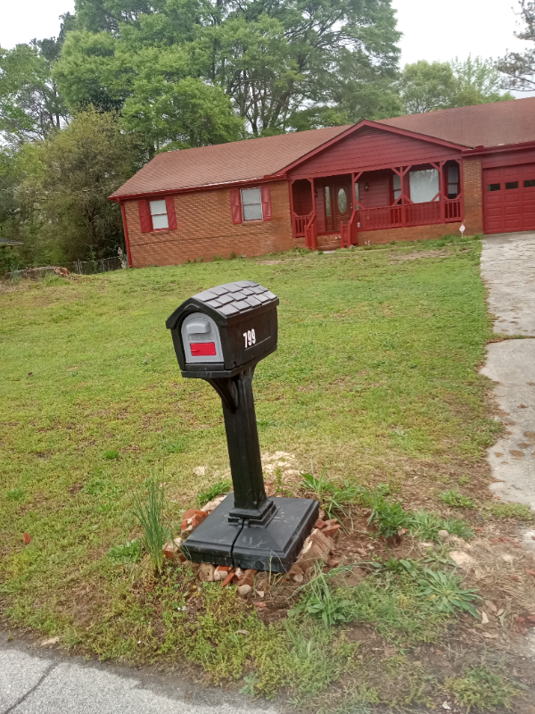 Photo - 799 Sage Ln NW