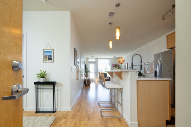 Photo - 3101 Blake St Unit 308