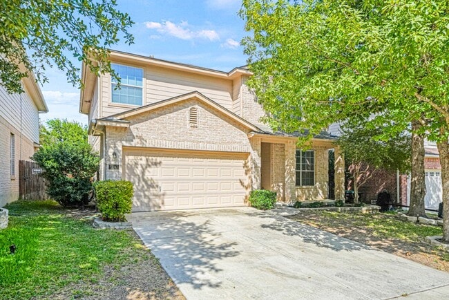 Building Photo - Alamo Ranch Rental!