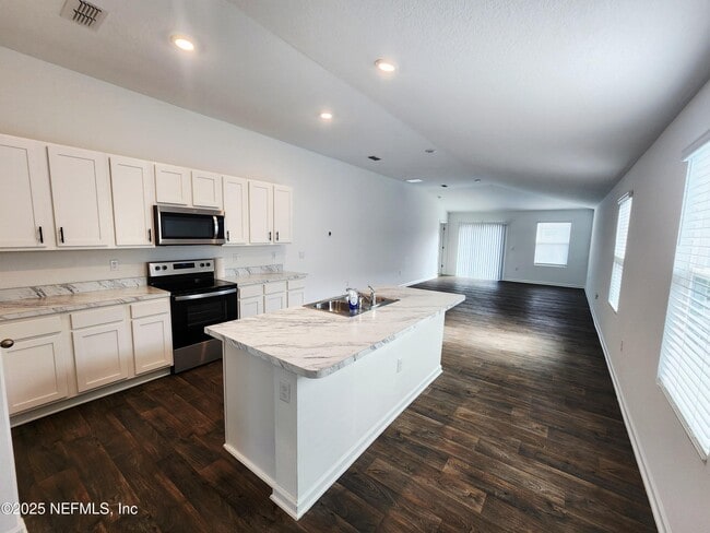 Photo - 12707 European Beech Rd