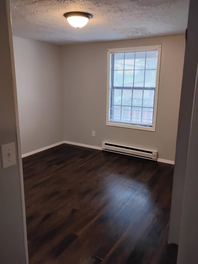 Photo - 1100 Northview Dr Unit HB7C