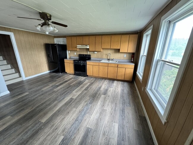 Photo - Spacious 3-Bedroom Lakeview Apartment – Milton, VT – Available Now Unit 101