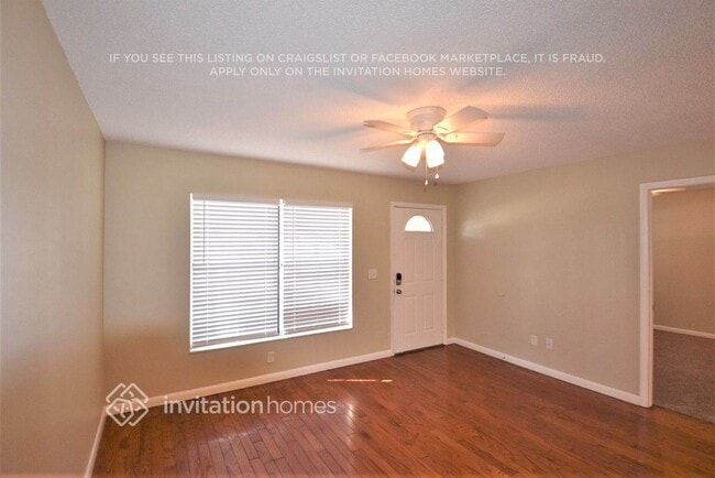 Photo - 102 Balboa Ct