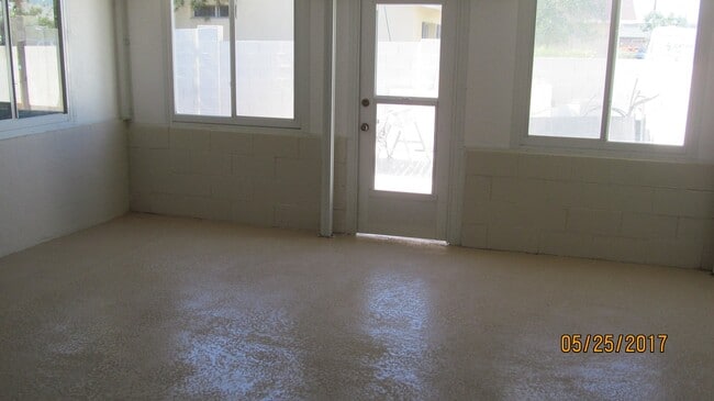 ASU AREA - REMODELED 5BR 2BA HOUSE SWIMMIN... - ASU AREA - REMODELED 5BR 2BA HOUSE SWIMMIN...