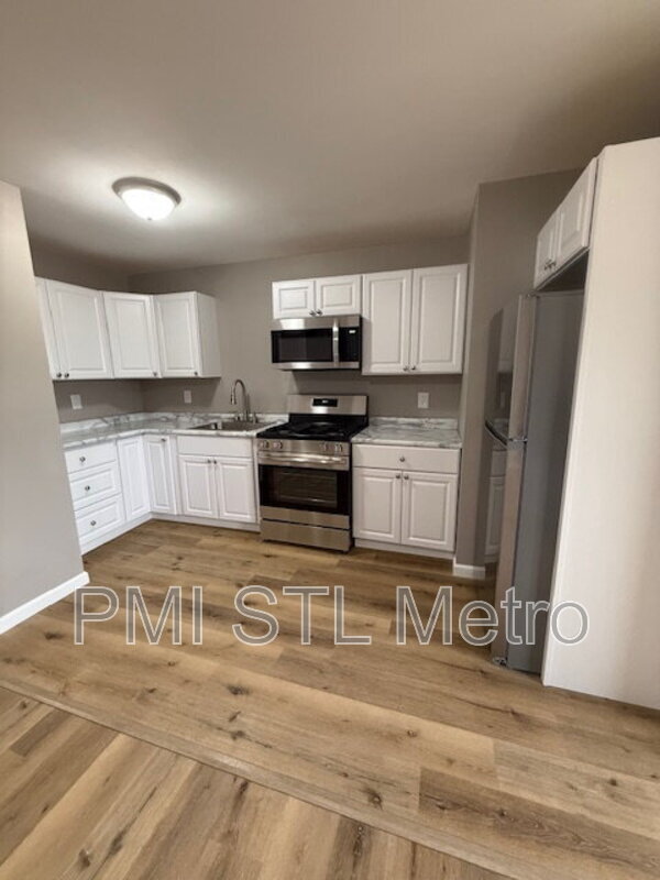 Photo - 329 Eichelberger St Unit APT A