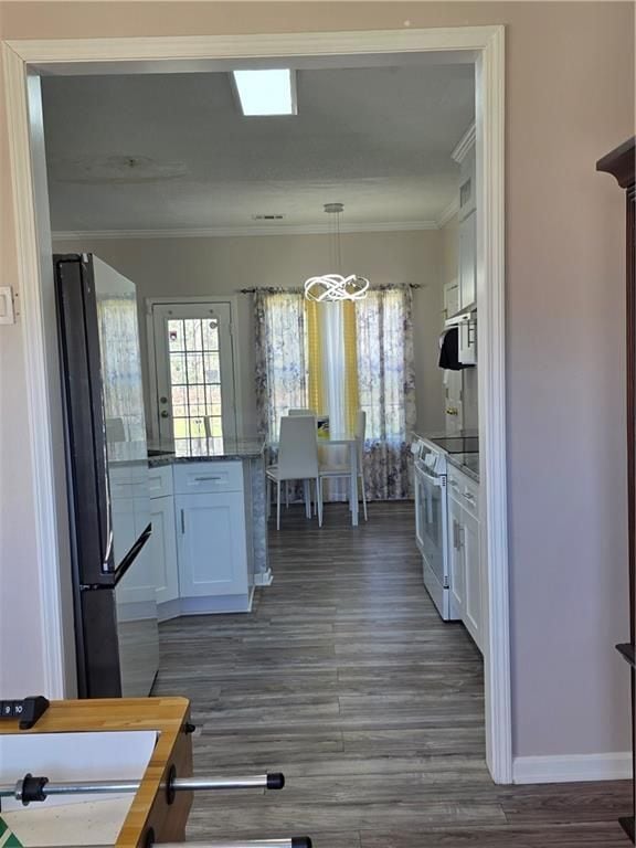 Photo - 1696 Central Park Loop