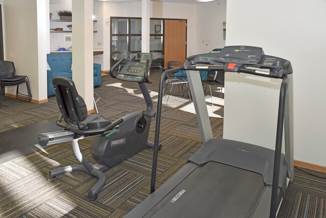 Karinsplass Gimnasio