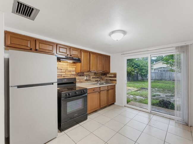 6229 High St Unit 6229