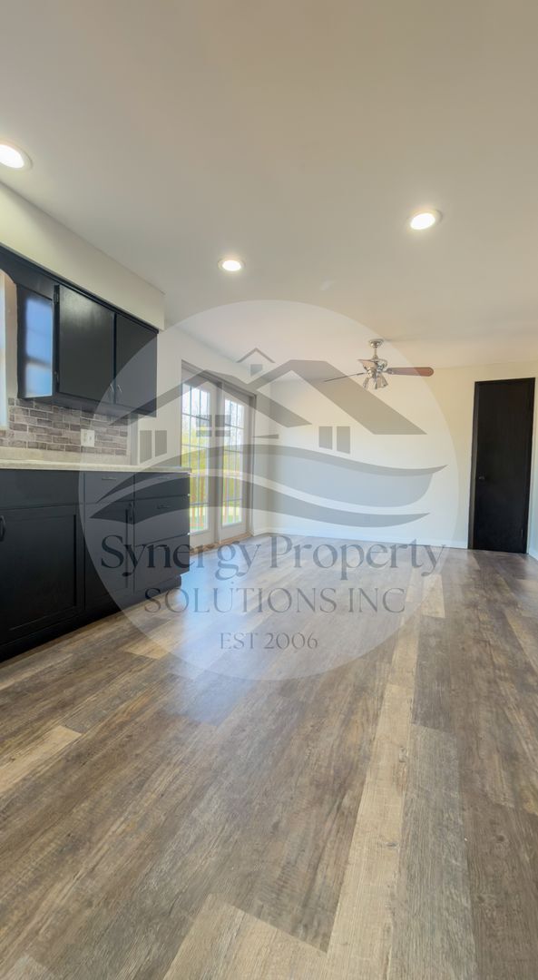 Photo - Ranch Home in Madison Close to 71