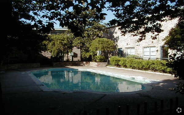 Photo - Red Apple Apartamentos