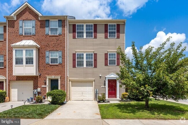 Building Photo - 616 Warbler Walk Rental