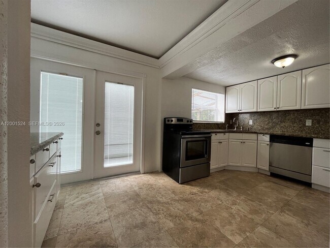 Photo - 9870 Nicaragua Dr