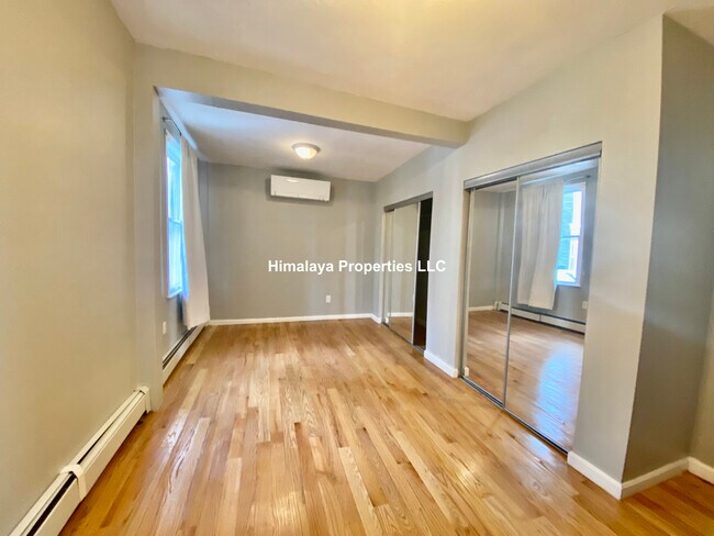 Photo - 250 Western Ave