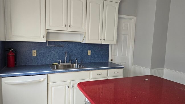 Photo - 120 W 13th St Unit 1