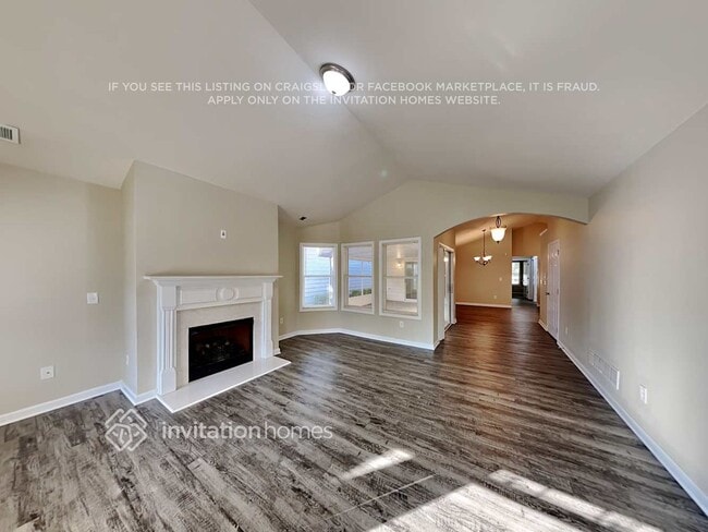 Photo - 143 Jaime Dr