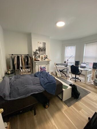 Photo - 254 Windsor St Unit 2R