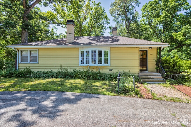 Building Photo - 8713 Memory Trail Rental