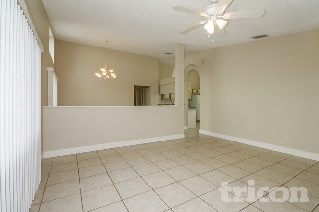 Photo - 13402 Laraway Dr