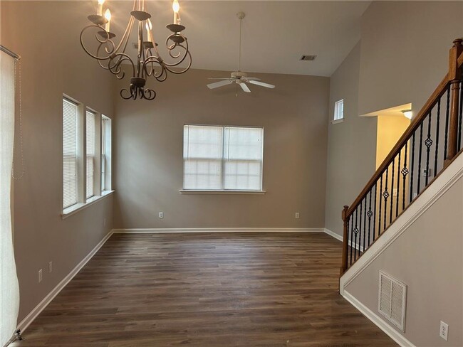 Photo - 416 Chatooga Ln