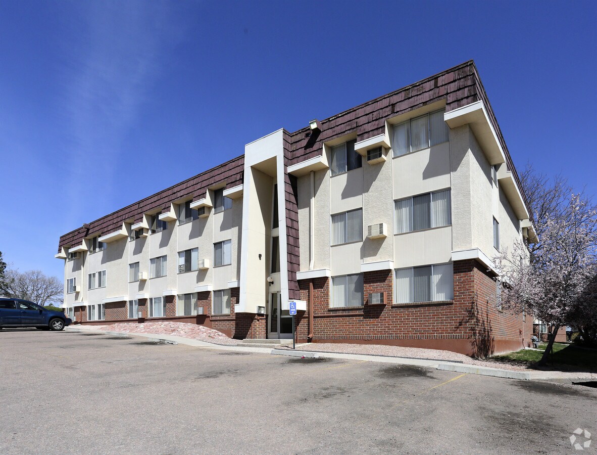 Park Ridge Apartments - Park Ridge Apartments