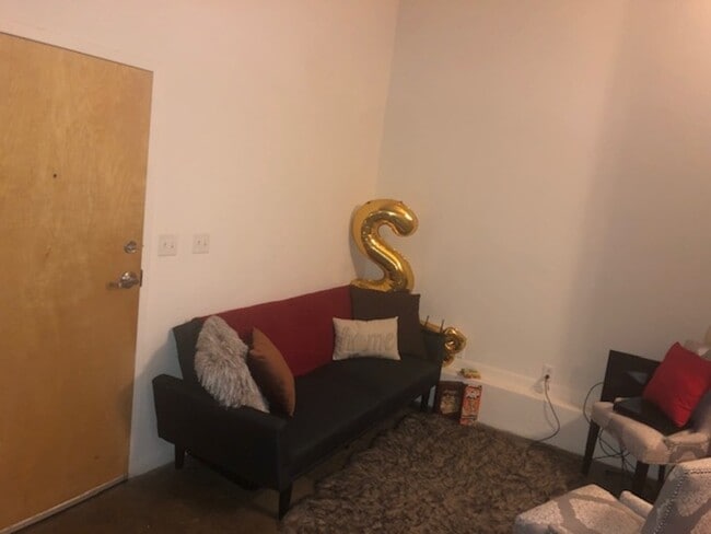 Photo - 1101 W Marshall St Unidad Apt 128