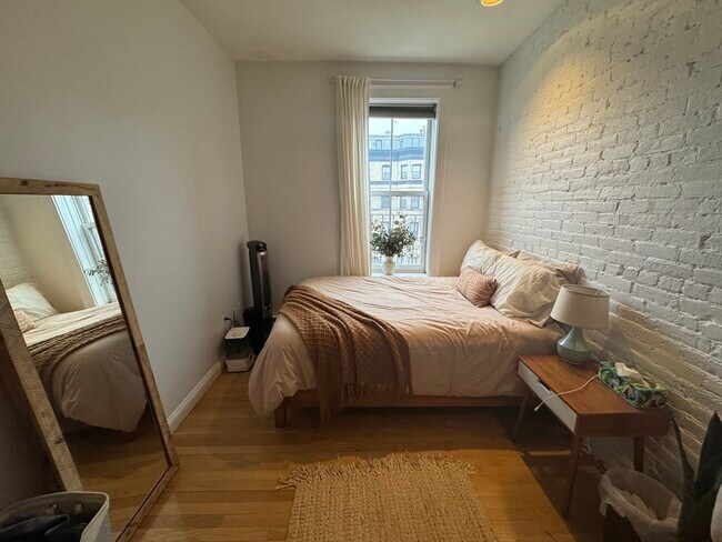Photo - 546 Columbus Ave Unit 7