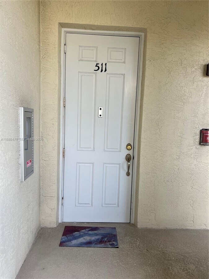 Photo - 3500 Oaks Clubhouse Dr Unit 511