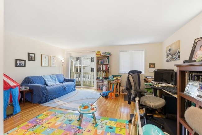 Photo - 5 Meadowbrook Rd