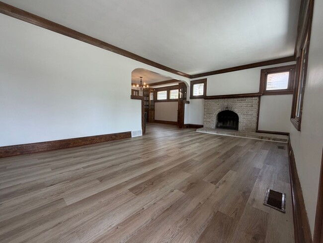 Photo - 19031 Monterey Ave