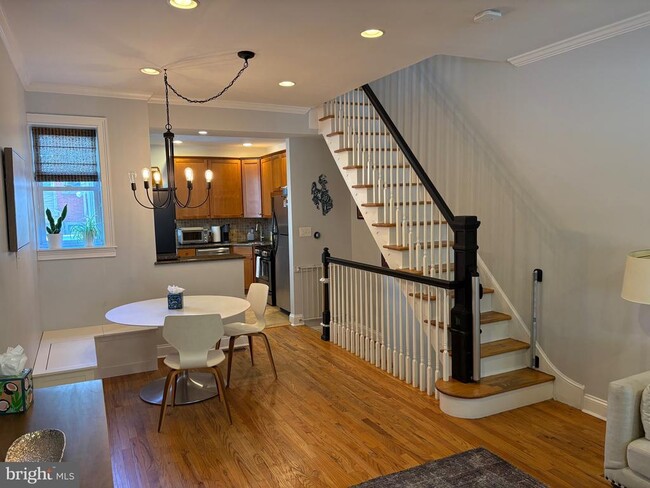 Photo - 2608 Swain St