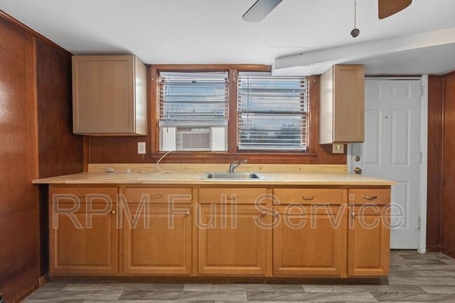 Photo - 3127 Larkspur Dr Unit D