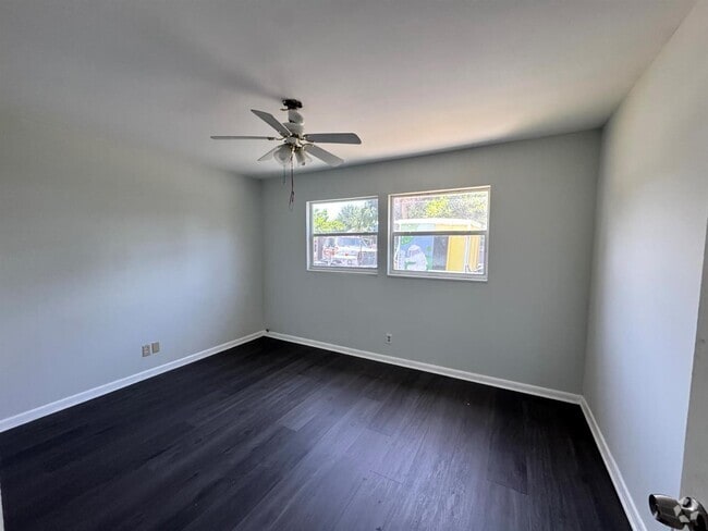 Building Photo - 8537 40th Ter N Rental