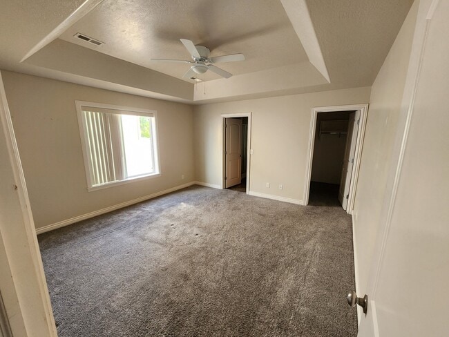 Photo - 294 LeAnn Way