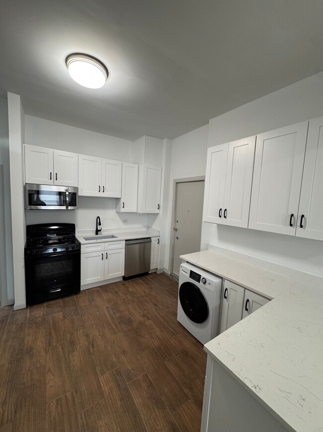 Photo - 2814 N Racine Ave Unit 3