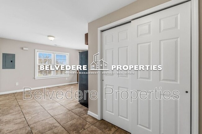 Photo - 611 W Green Dr Unit D