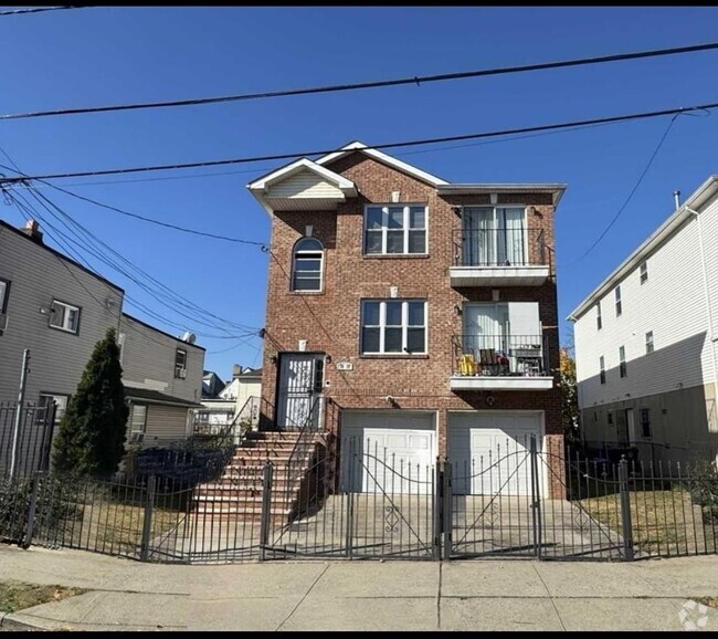 Building Photo - 37-39-39 Hudson St Unit 1 Rental
