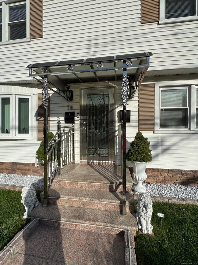 Photo - 37 Elizabeth Ann Dr