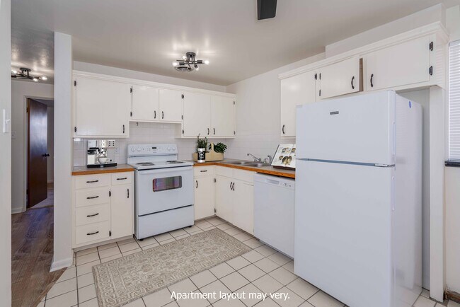 Photo - (PAST) The Reed