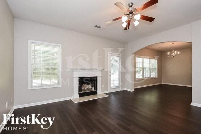 7023 Grand Hickory Dr
