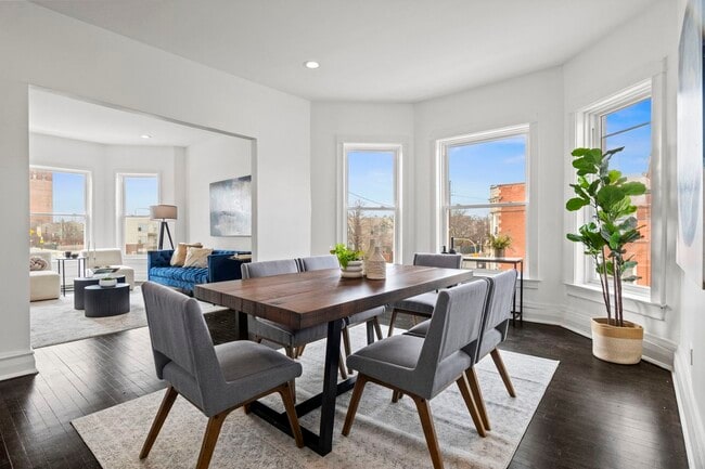 Photo - 3358 W Lexington St Unit 2