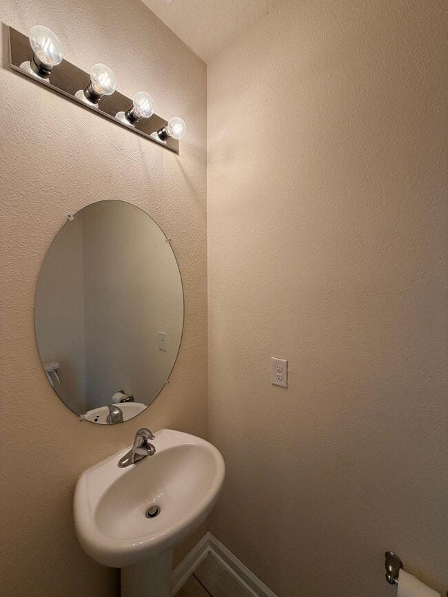 Photo - 840 Gate Run Rd