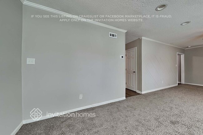 124 Plaza Dr