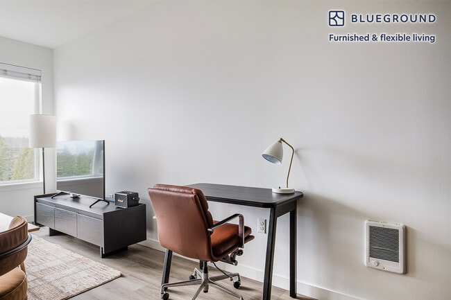 Photo - 2690 152nd Ave NE Unidad FL7-ID807