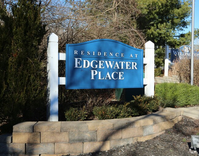 The Residences at Edgewater Place Apartments Columbus, OH