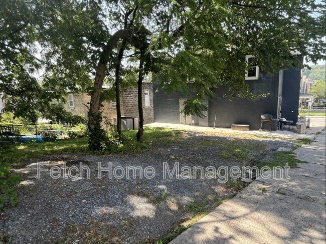 Photo - 218 Walnut St Unit 3